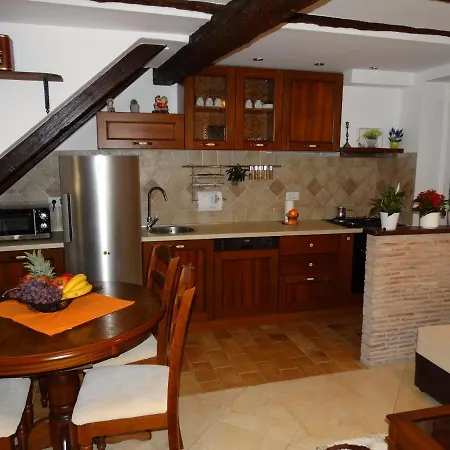 Rustika Tatil Evi *